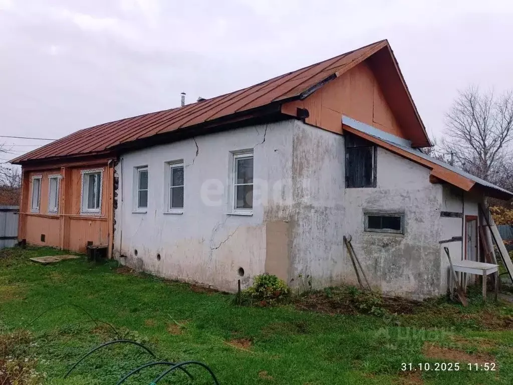 Дом в Владимирская область, Меленковский муниципальный округ, с. Ляхи ... - Фото 1