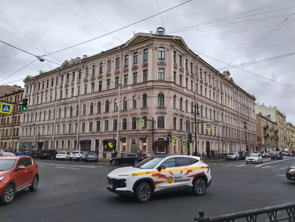 Подвал 27,8 кв.м в центре города - Фото 0