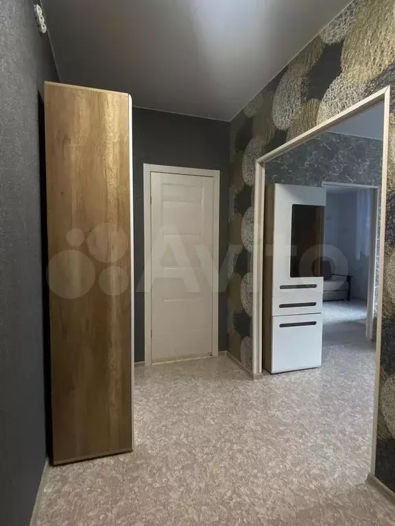 1-к. квартира, 40,6 м, 6/8 эт. - Фото 0