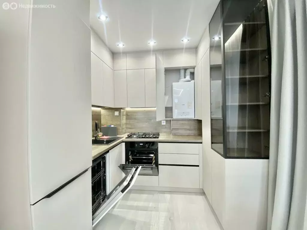 1-комнатная квартира: Ярославль, проспект Ленина, 28А (37 м) - Фото 1