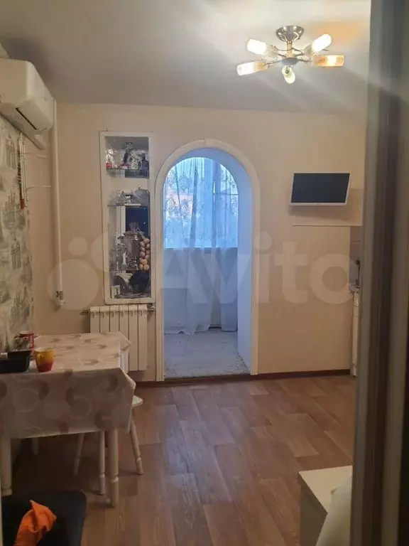 1-к. квартира, 42 м, 4/12 эт. - Фото 1