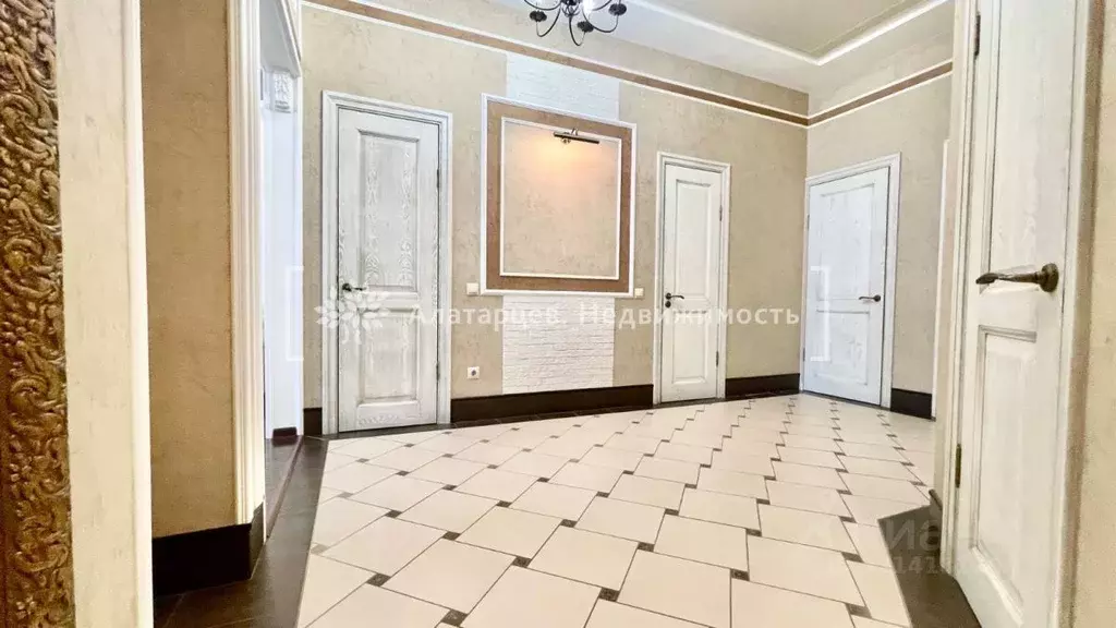 Студия Томская область, Томск ул. Трифонова, 22 (84.0 м) - Фото 1