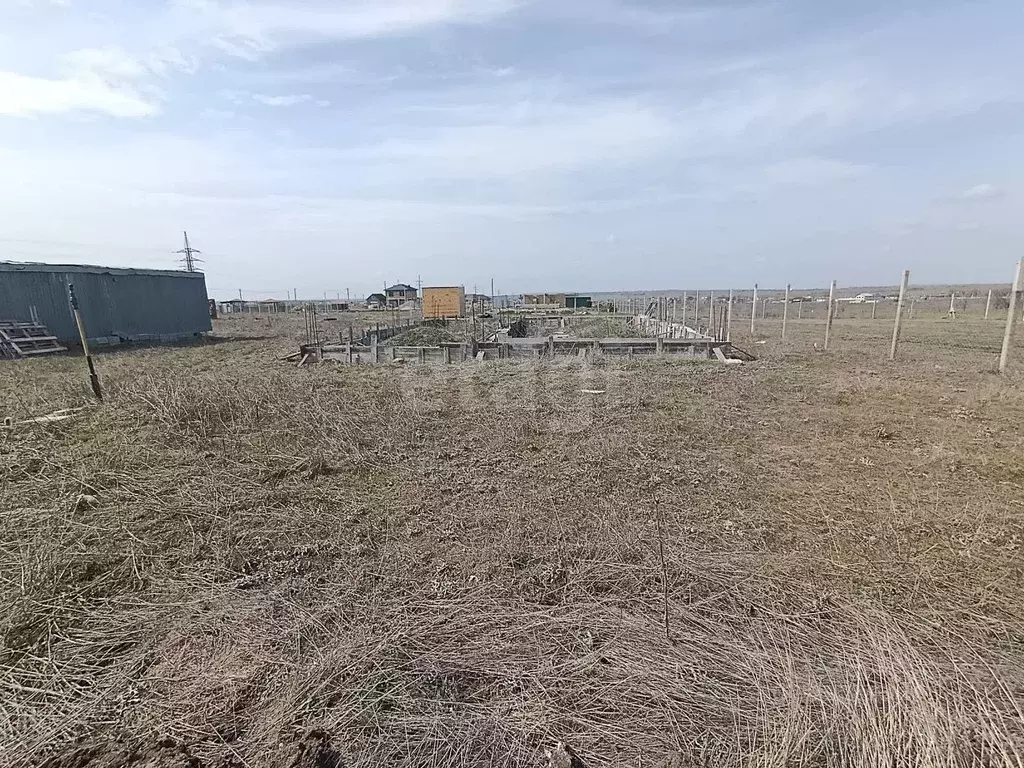 Участок в Крым, Симферопольский район, с. Мирное  (6.0 сот.) - Фото 2