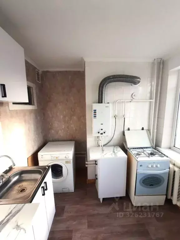 1-к кв. Краснодарский край, Армавир ул. Советской Армии, 218/1 (35.0 ... - Фото 2