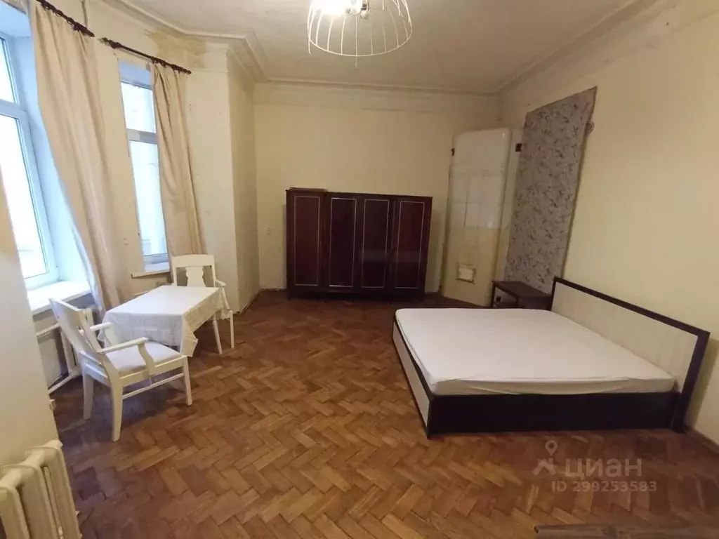 Комната Санкт-Петербург 5-я Васильевского острова линия, 62/10 - Фото 1