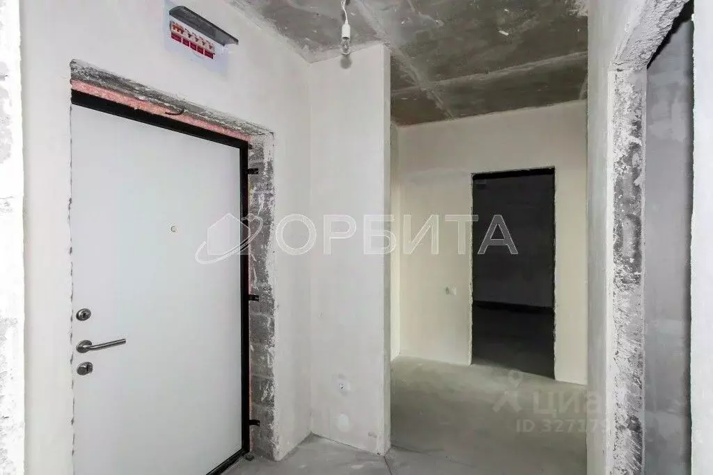 2-к кв. Тюменская область, Тюмень ул. Братьев Бондаревых, 1 (67.5 м) - Фото 2