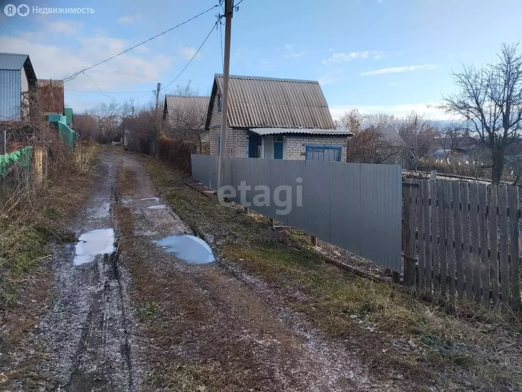 Дом в Стерлитамакский район, Казадаевский сельсовет, СНТ Строитель-3 ... - Фото 1