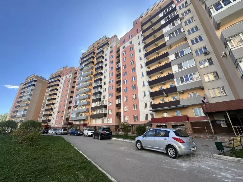 3-к кв. Калужская область, Калуга Аллейная ул., 19 (91.7 м) - Фото 0