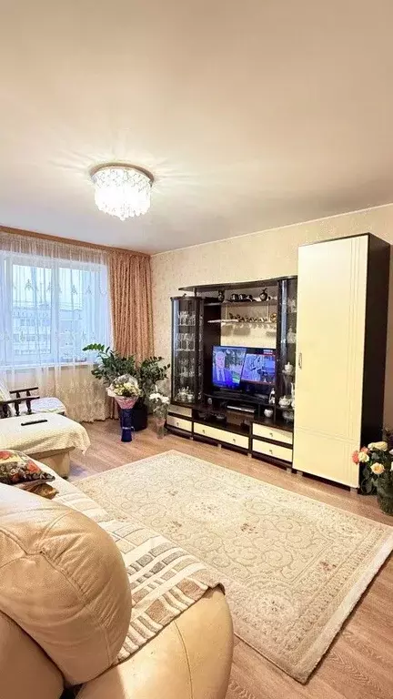3-к кв. Свердловская область, Екатеринбург ул. Латвийская, 43 (63.3 м) - Фото 1