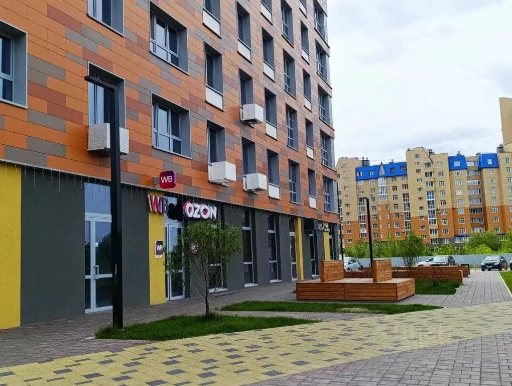 2-к кв. Омская область, Омск ул. 70 лет Октября, 3 (54.8 м) - Фото 0