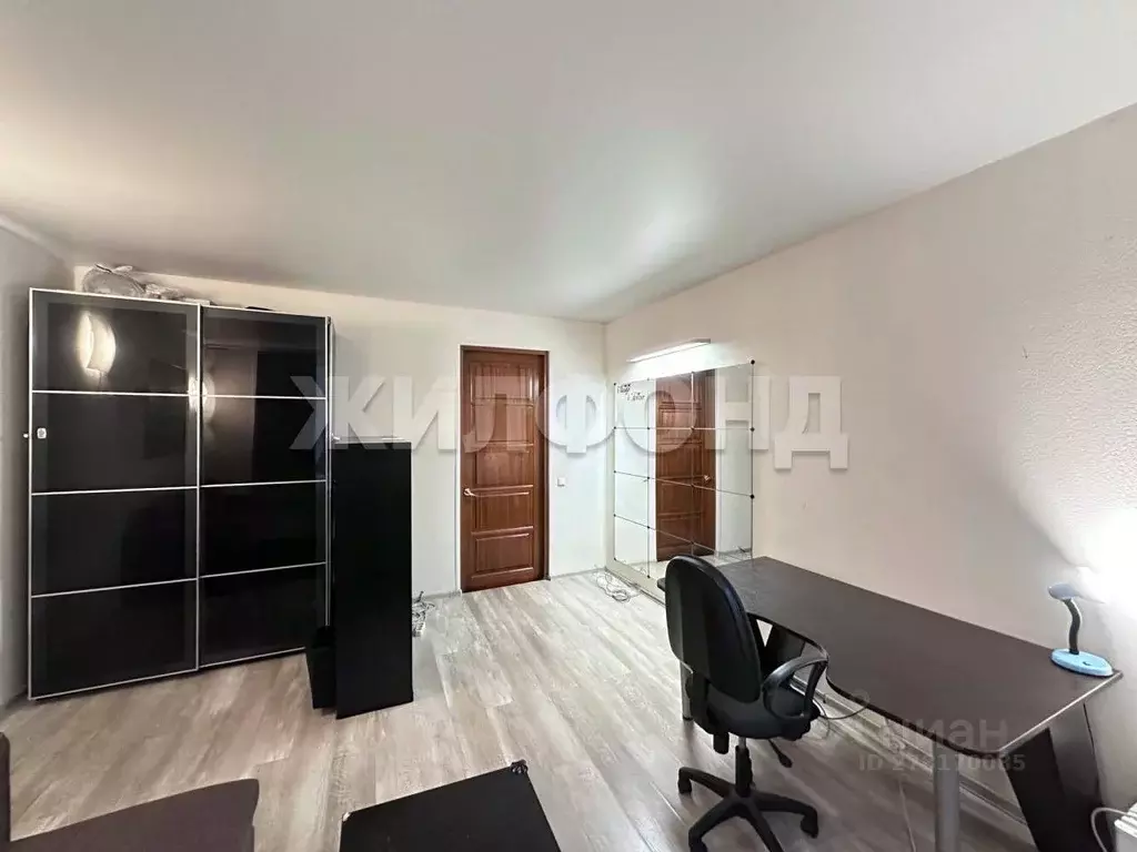 Комната Санкт-Петербург 8-я Советская ул., 14 (21.1 м) - Фото 2