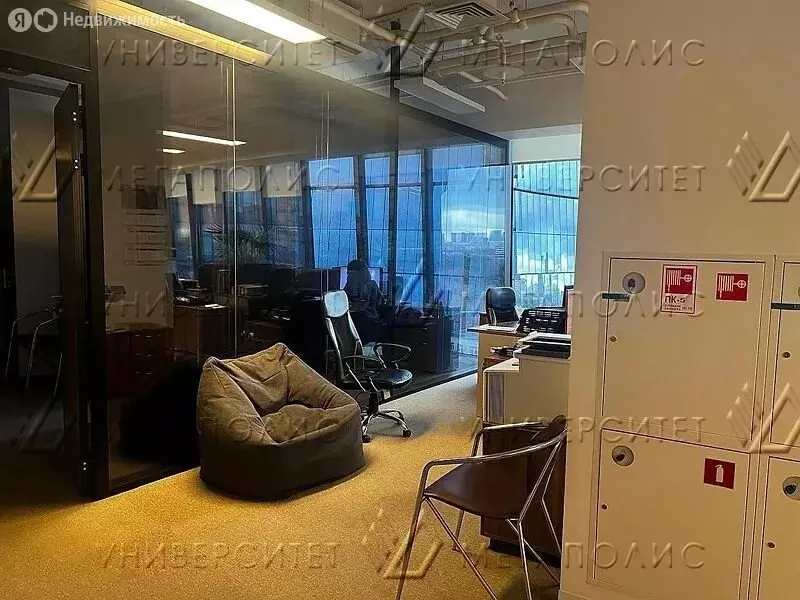 Офис (242 м) - Фото 1