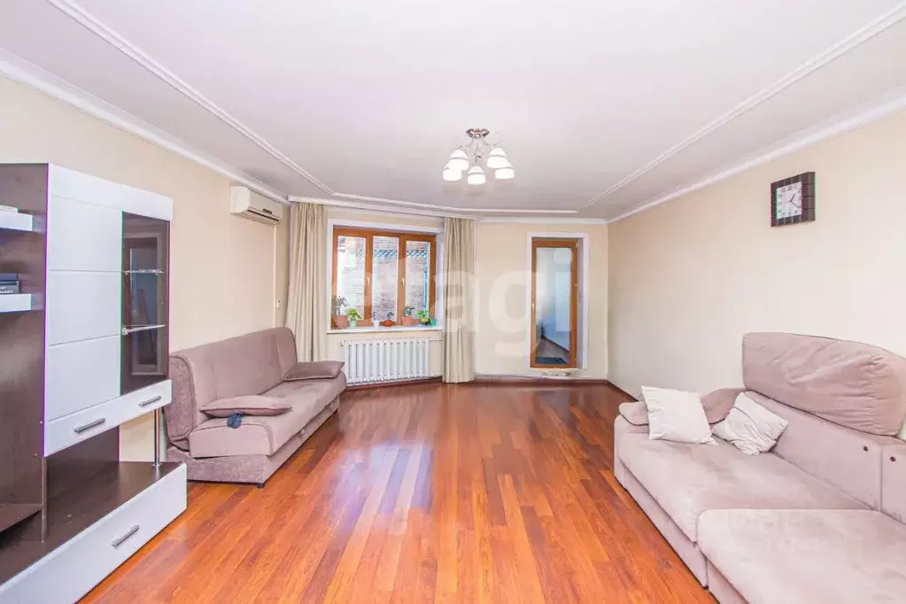 5-к кв. Бурятия, Улан-Удэ Профсоюзная ул., 35 (161.4 м) - Фото 1