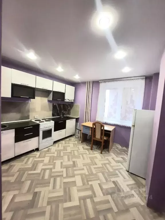 2-к кв. Красноярский край, Красноярск ул. Калинина, 177А (65.1 м) - Фото 0