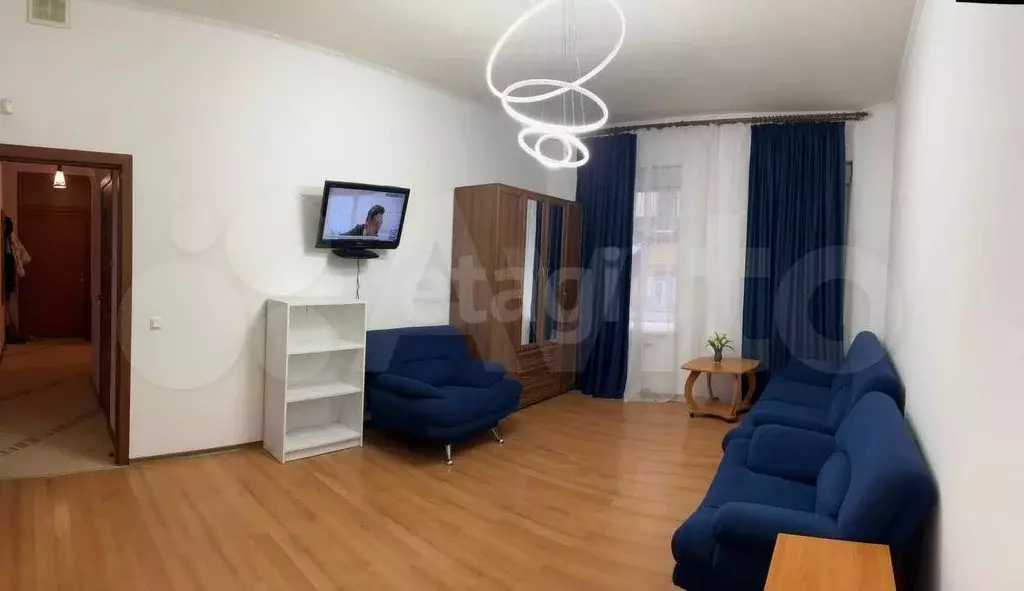1-к. квартира, 50 м, 1/6 эт. - Фото 1