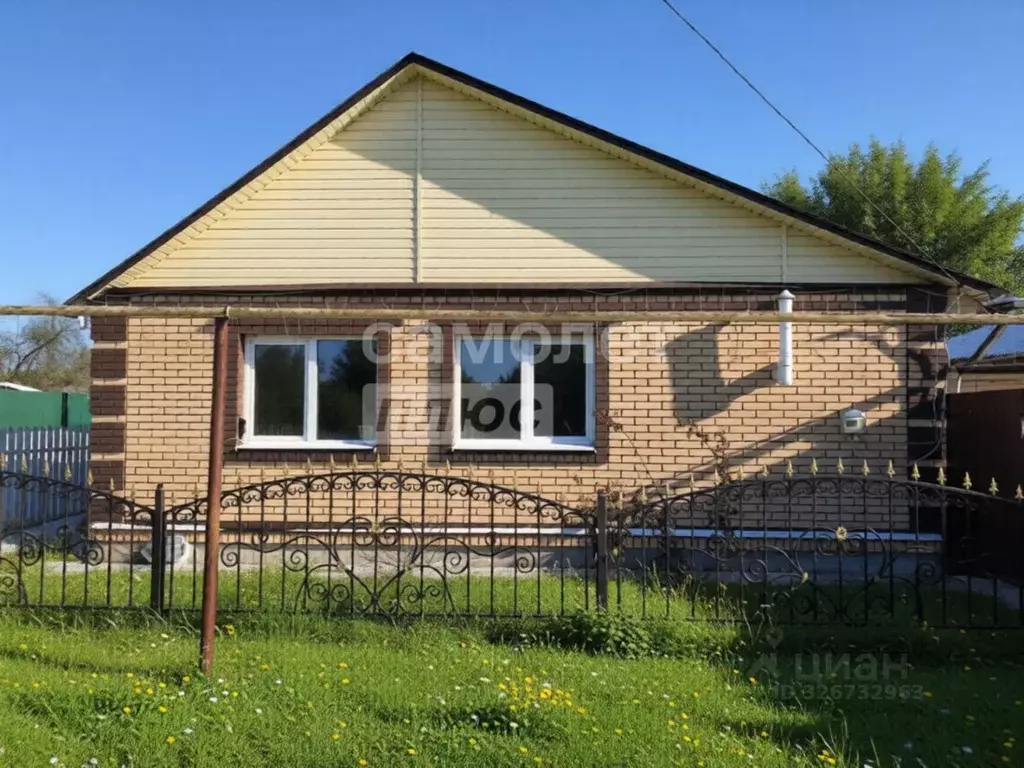 Дом в Курская область, Пристень муниципальное образование, Пристень рп ... - Фото 1