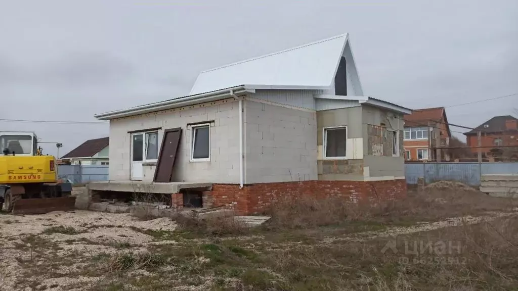 Дом в Краснодарский край, Ейский район, Должанская ст-ца Делегатская ... - Фото 0