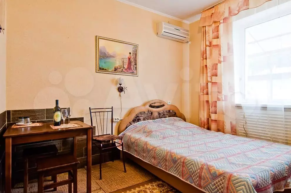 Комната 18 м, 2/3 эт. - Фото 0