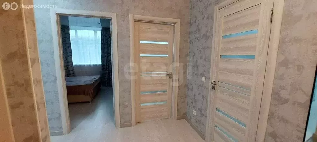 2-комнатная квартира: Тюмень, улица Первооткрывателей, 2 (56 м) - Фото 1