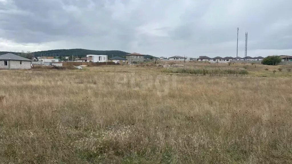 Участок в Крым, Симферопольский район, Трудовское с/пос, с. ... - Фото 1