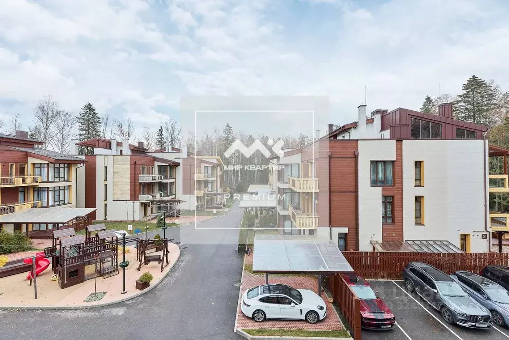 Таунхаус в Санкт-Петербург пос. Лисий Нос, Песочная ул., 5 (331 м) - Фото 1