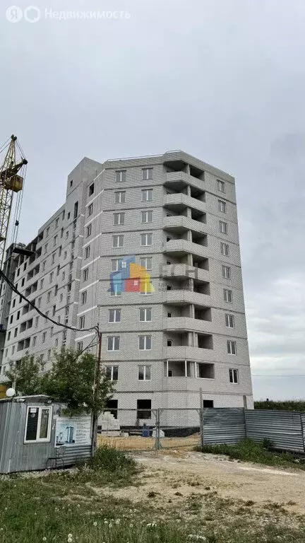 2-комнатная квартира: посёлок Иншинский, 63 (56.6 м) - Фото 1