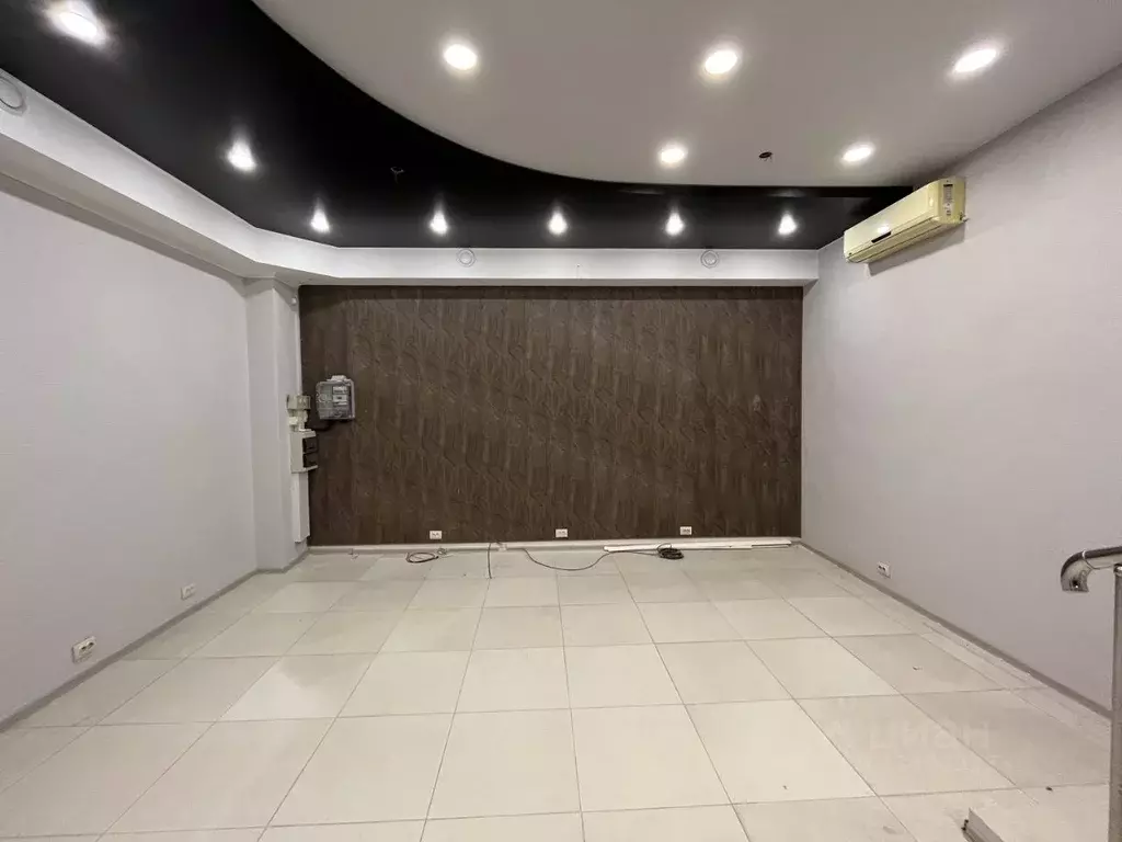 Помещение свободного назначения в Краснодарский край, Новороссийск ул. ... - Фото 1
