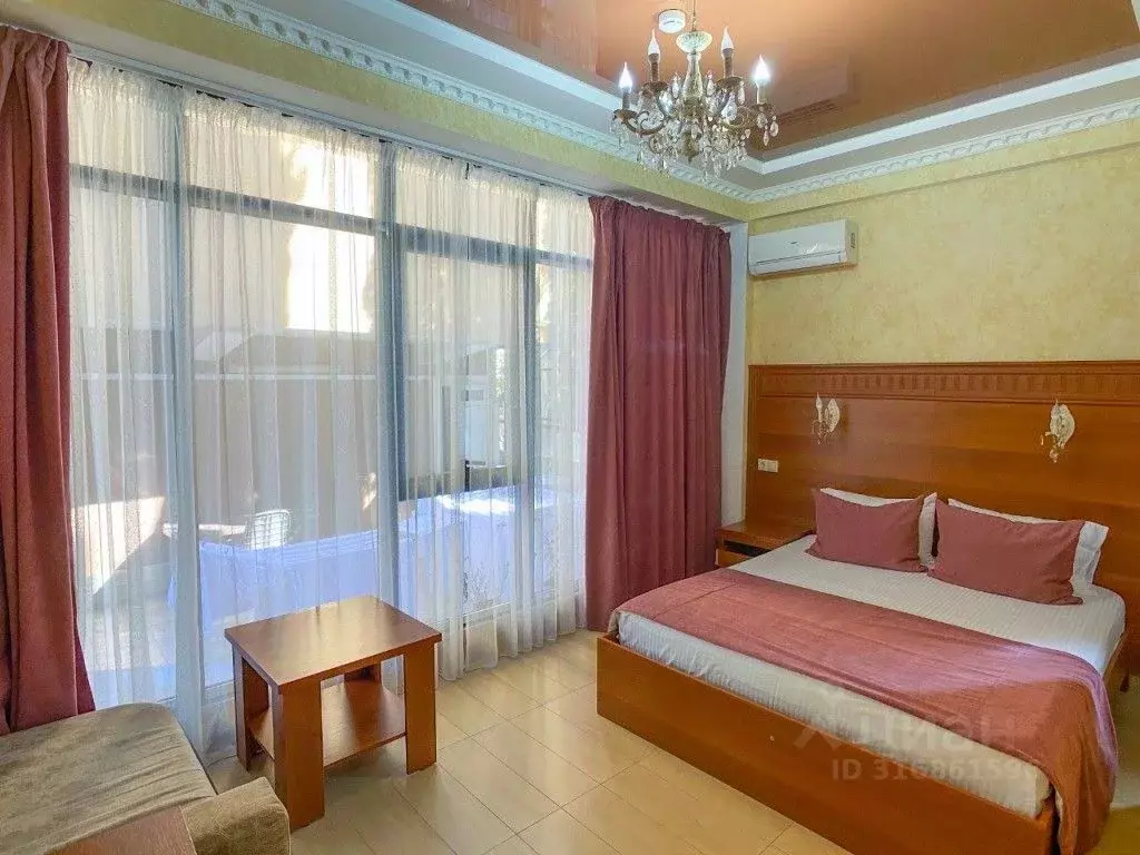 Комната Краснодарский край, Сочи Адлер жилрайон, ул. Чкалова, 63А ... - Фото 1