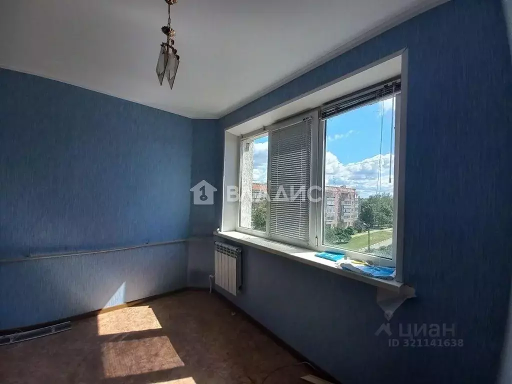 4-к кв. Белгородская область, Шебекино ул. Дзержинского, 5 (61.7 м) - Фото 2