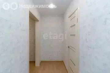 Квартира-студия: Тюмень, улица Монтажников, 38 (28.5 м) - Фото 0