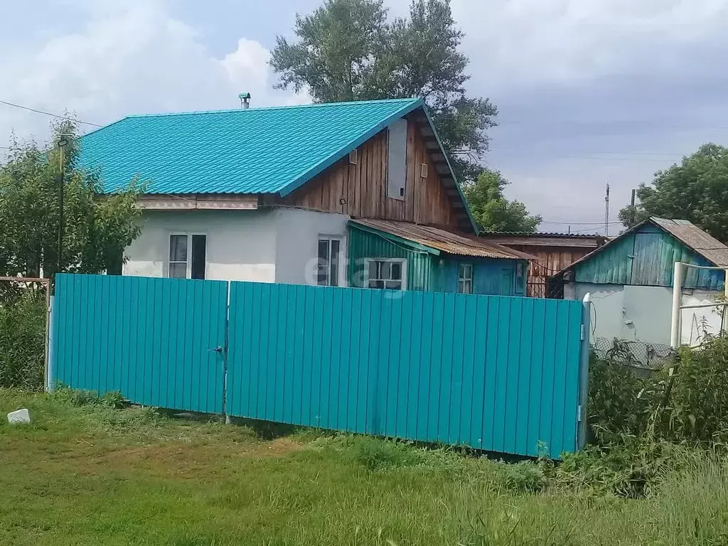 Дом в Челябинская область, Южноуральск Кирпичная ул. (43 м) - Фото 1