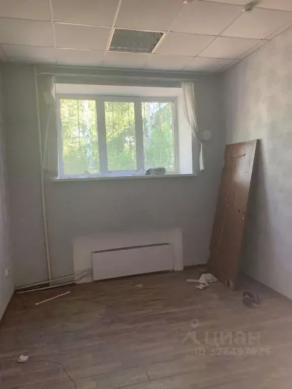 Помещение свободного назначения в Кемеровская область, Осинники ... - Фото 1