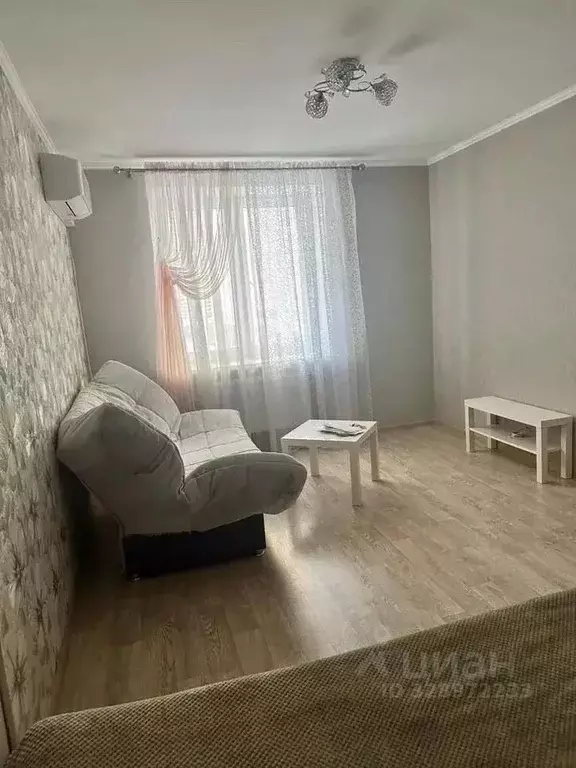 1-к кв. Татарстан, Казань ул. Павлюхина, 99б (33.0 м) - Фото 2