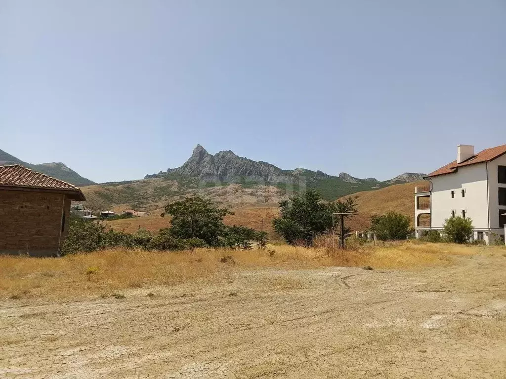 Участок в Крым, Феодосия муниципальный округ, Коктебель пгт пер. ... - Фото 1