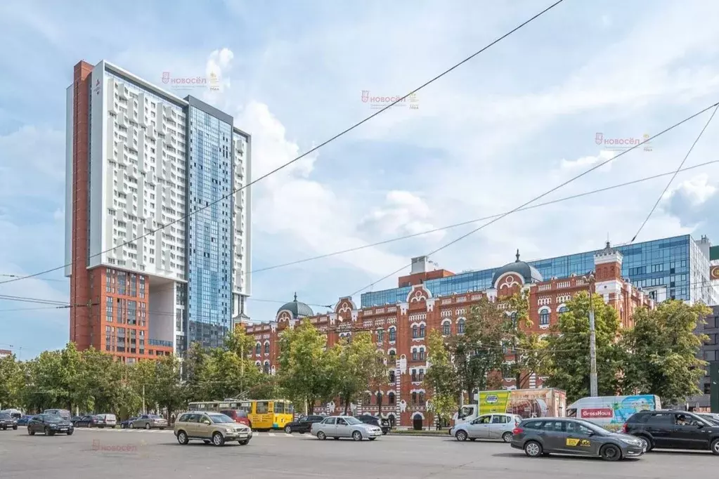 1-к кв. Свердловская область, Екатеринбург ул. Азина, 22/7 (44.2 м) - Фото 0