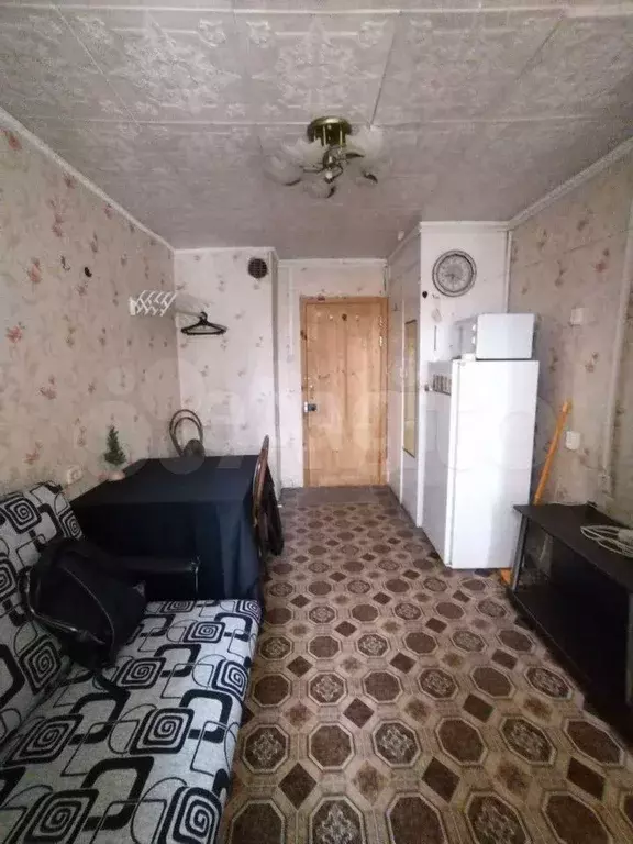 Комната 11,4 м в 9-к., 6/15 эт. - Фото 1