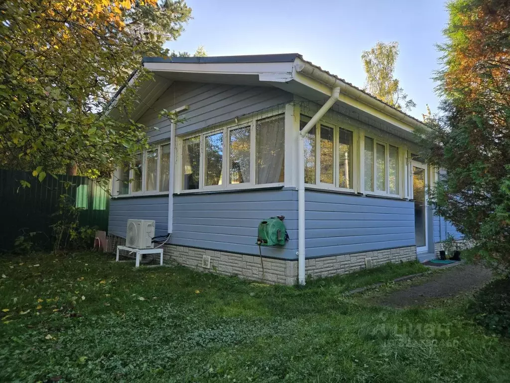 Дом в Ленинградская область, Гатчинский муниципальный округ, Вырица ... - Фото 1