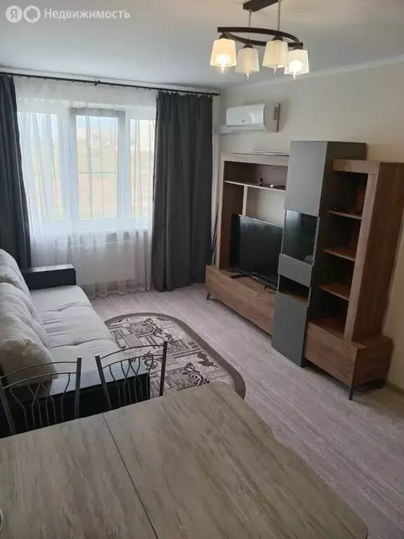 1-комнатная квартира: Анапа, улица Адмирала Пустошкина, 22к3 (38 м) - Фото 0