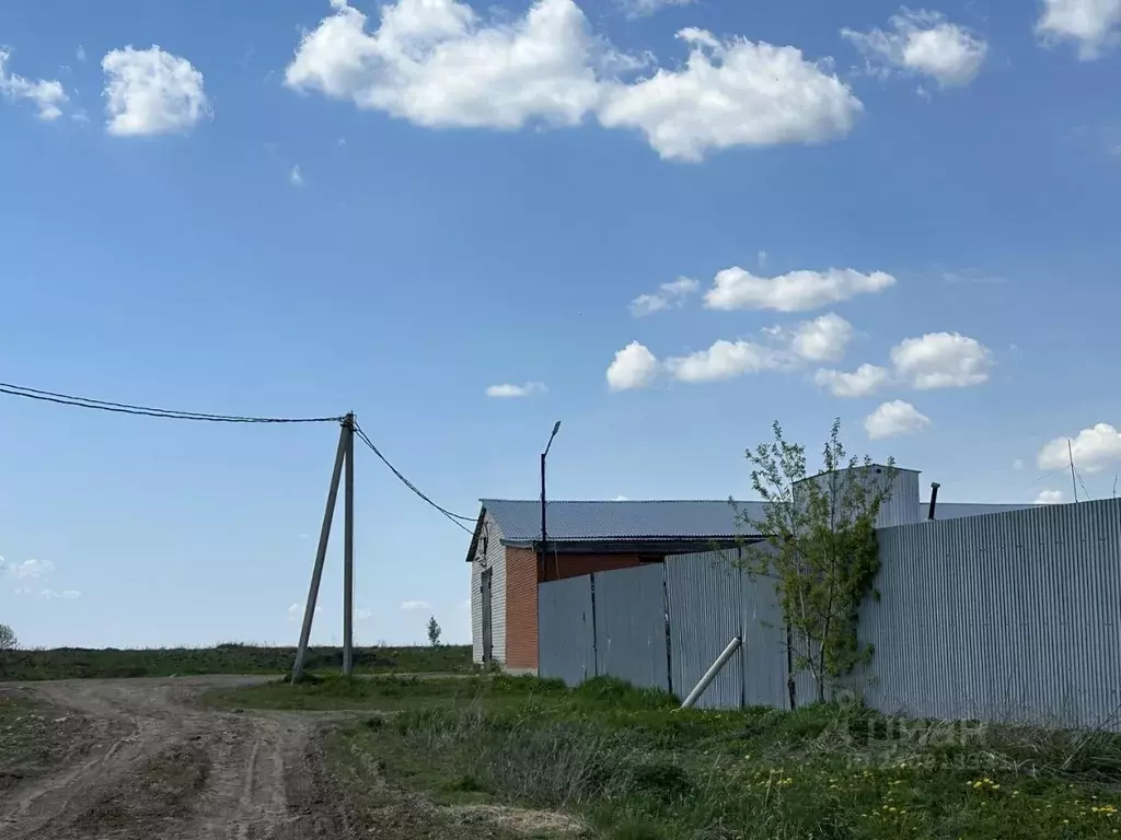 Гараж в Татарстан, Высокогорский район, с. Ямашурма  (960 м) - Фото 2
