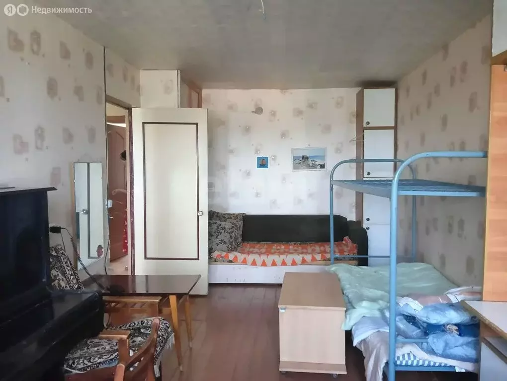 3-комнатная квартира: Можга, улица Наговицына, 162 (62 м) - Фото 0