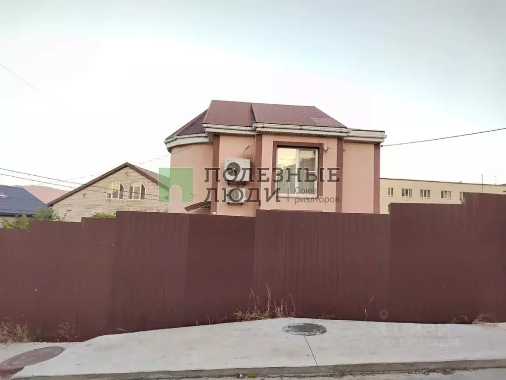 Дом в Краснодарский край, Новороссийск ул. Советов (120 м) - Фото 1