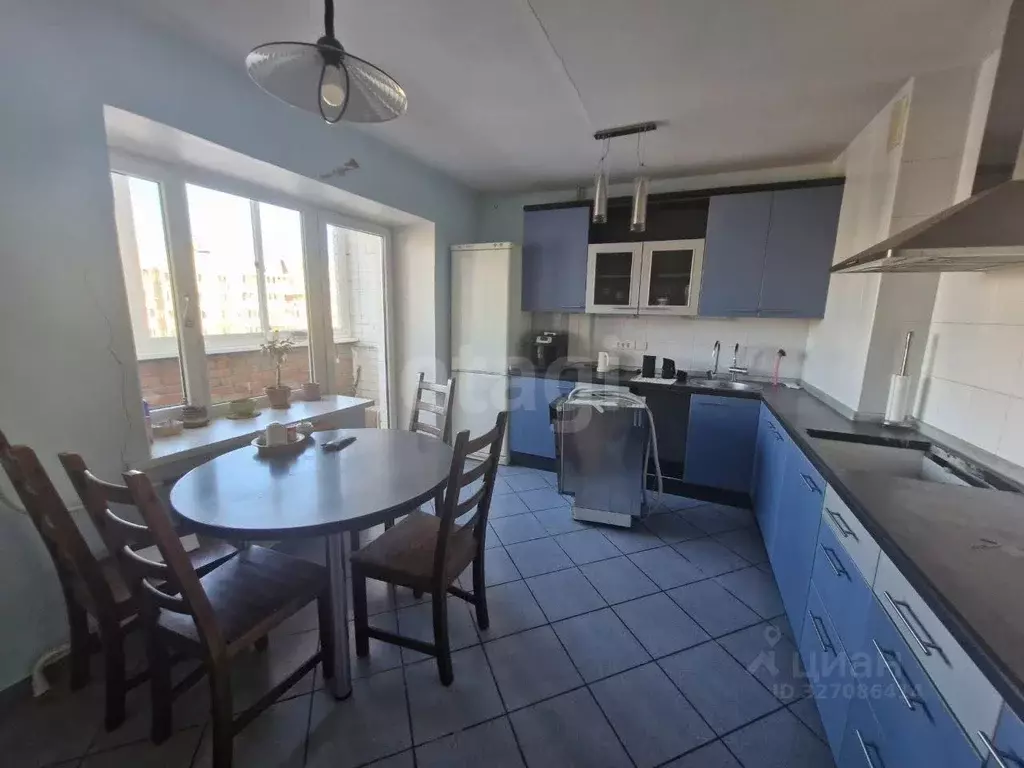 4-к кв. Чувашия, Чебоксары Ярмарочная ул., 7к1 (111.4 м) - Фото 1