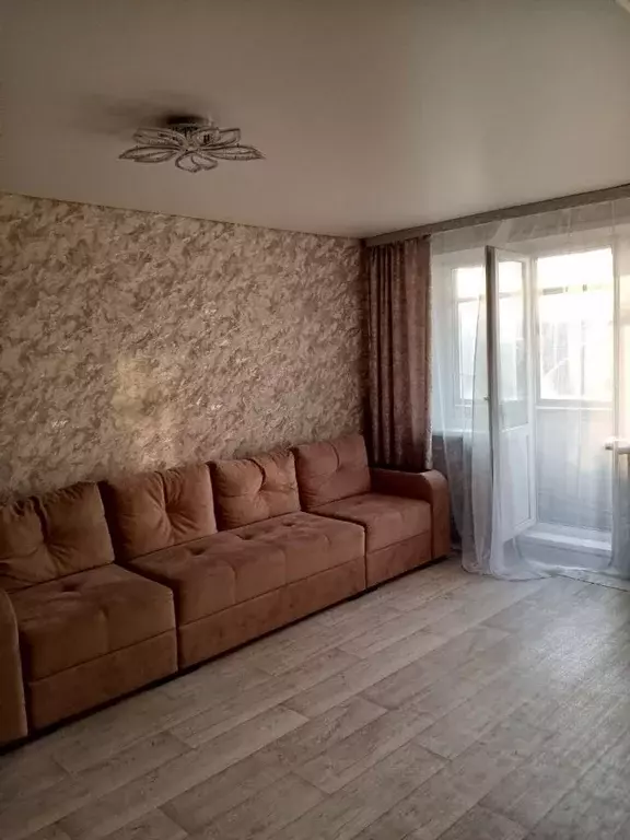 Квартира, 3 комнаты, 58 м - Фото 1