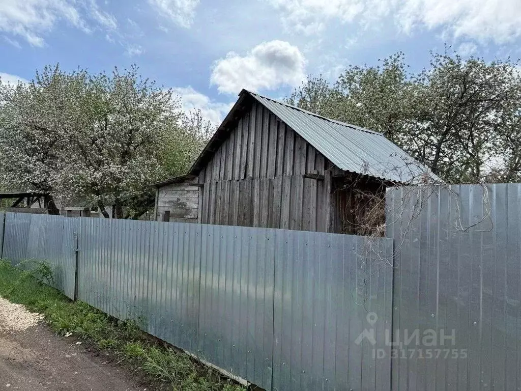 Дом в Саратовская область, Балаково Путеец СТ, ул. Зеленая (15 м) - Фото 0