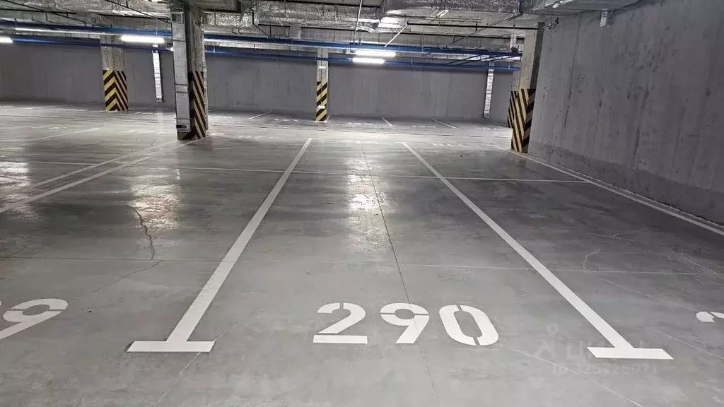 Гараж в Санкт-Петербург ул. Ультрамариновая, 5 (13 м) - Фото 1