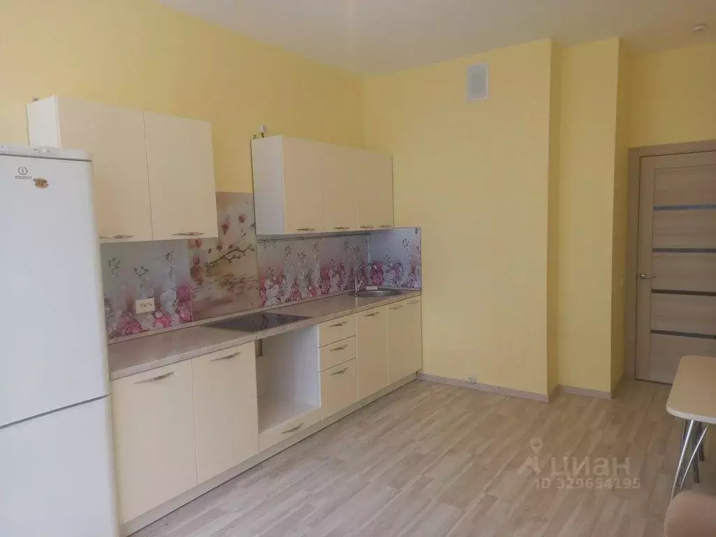 1-к кв. Свердловская область, Екатеринбург ул. Раевского, 22 (46.0 м) - Фото 2