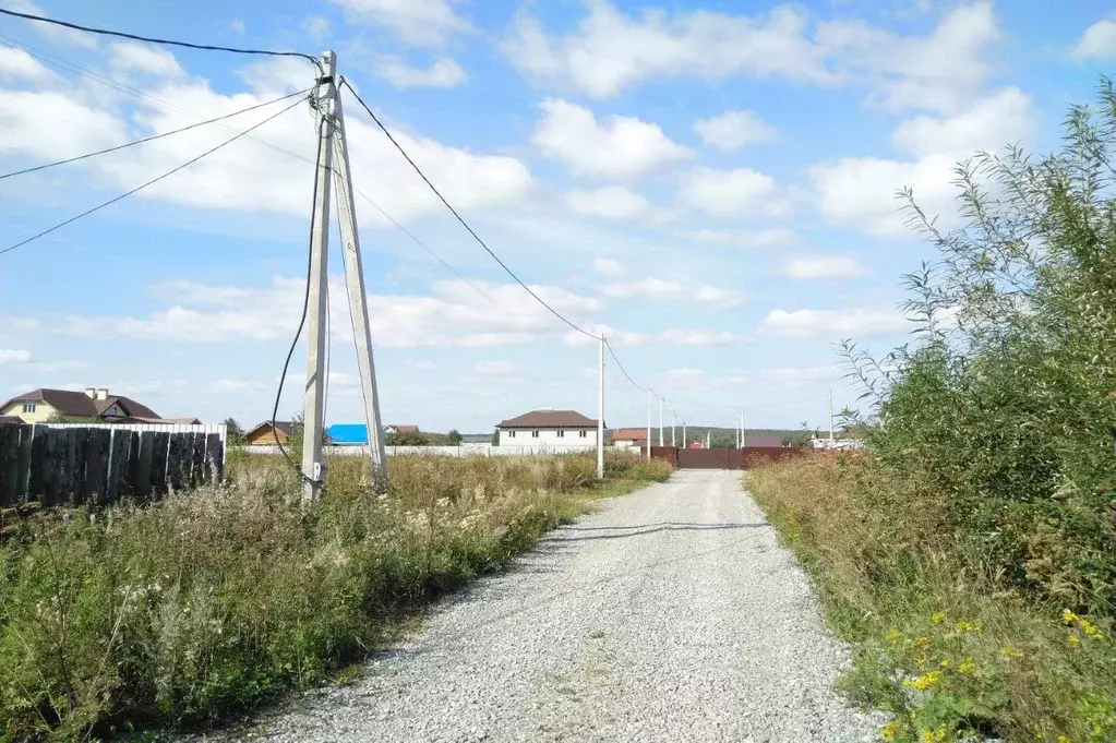 Участок в Свердловская область, Екатеринбург муниципальное ... - Фото 0