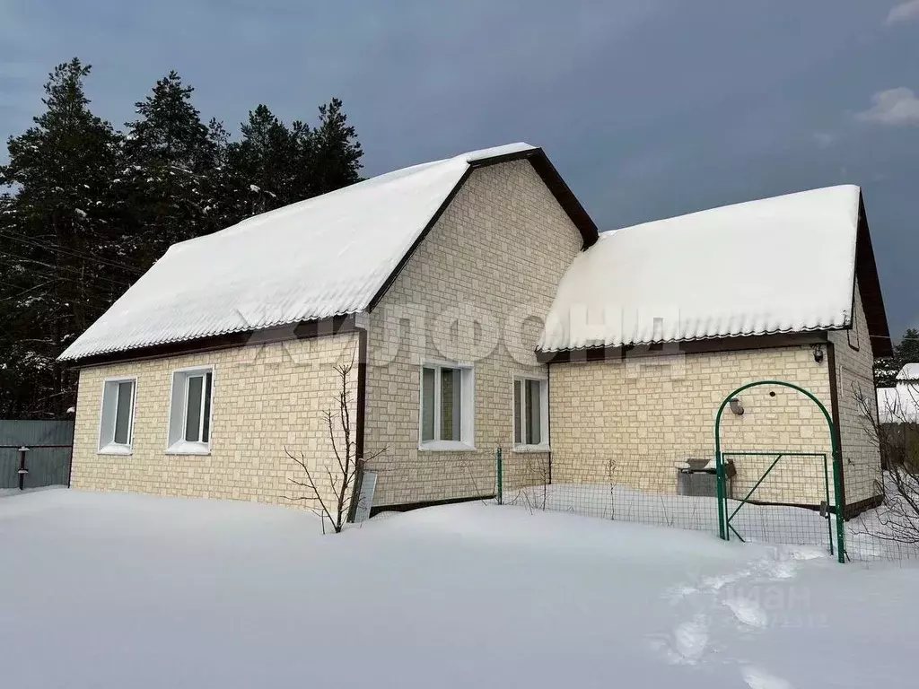 Дом в Брянская область, Дятьково Прохладная ул. (71 м) - Фото 1