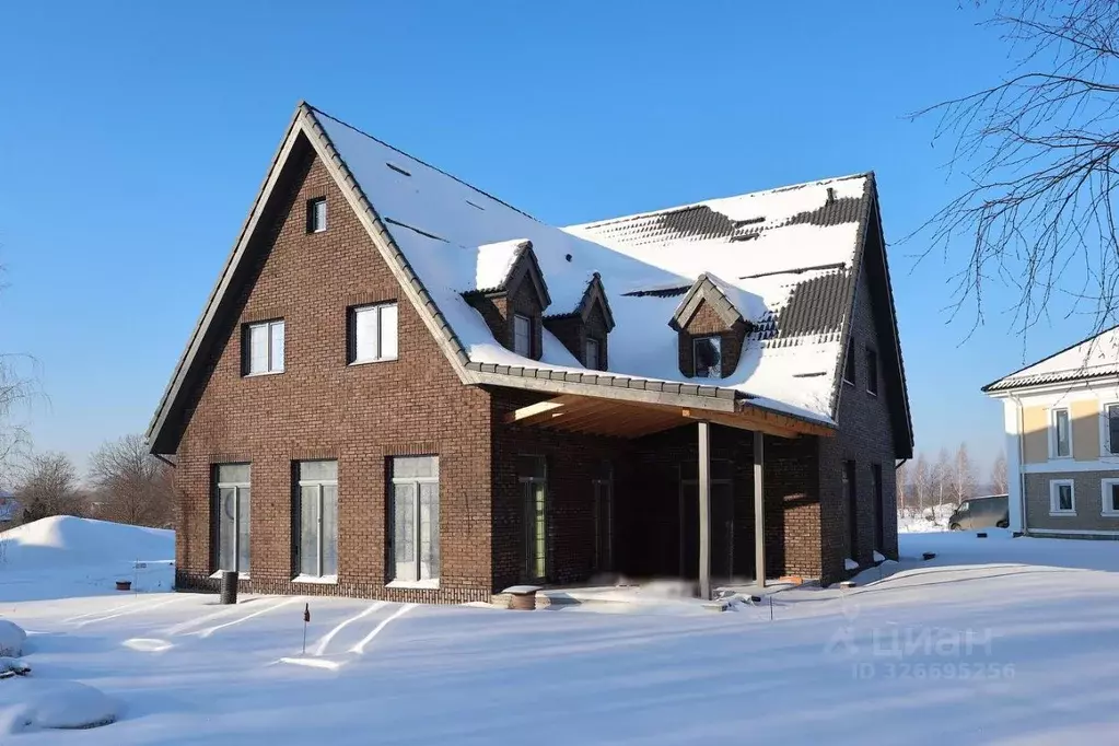 Дом в Калининградская область, Гурьевский муниципальный округ, пос. ... - Фото 1