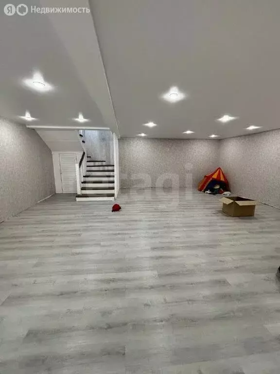 Дом в Миасс, улица Либединского (220 м) - Фото 2